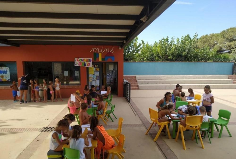 מלגרט דה מאר Albatross Mobile Homes On Camping El Pla De Mar מראה חיצוני תמונה