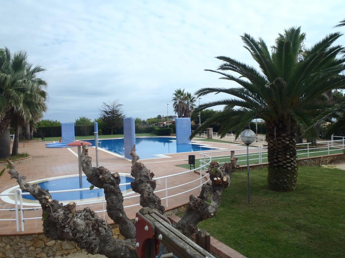 מלגרט דה מאר Albatross Mobile Homes On Camping El Pla De Mar מראה חיצוני תמונה