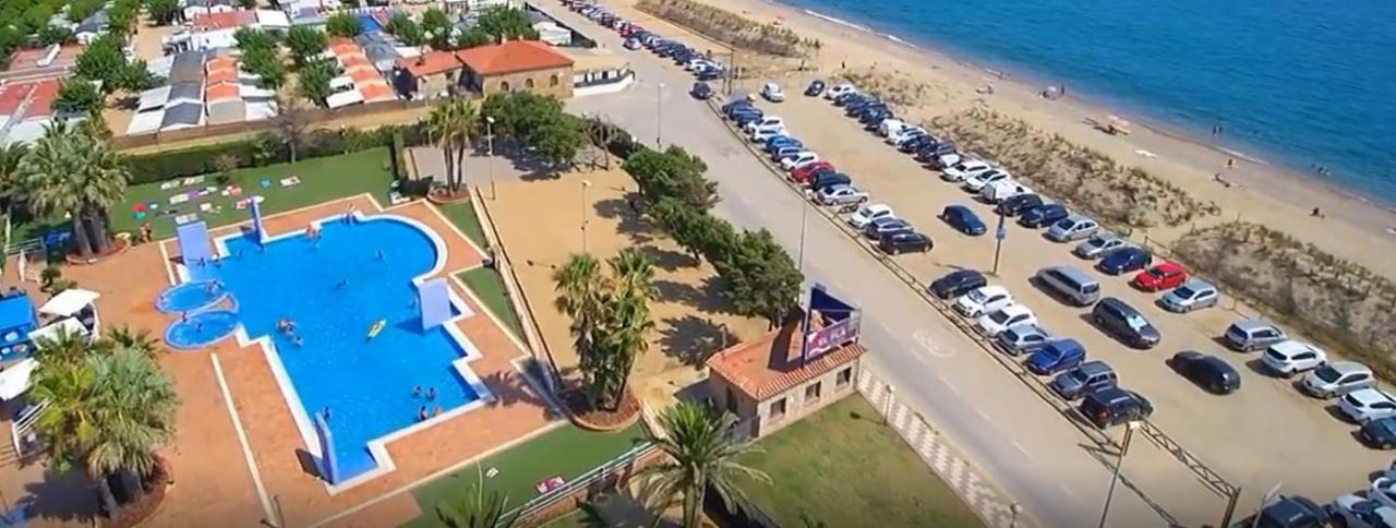 מלגרט דה מאר Albatross Mobile Homes On Camping El Pla De Mar מראה חיצוני תמונה