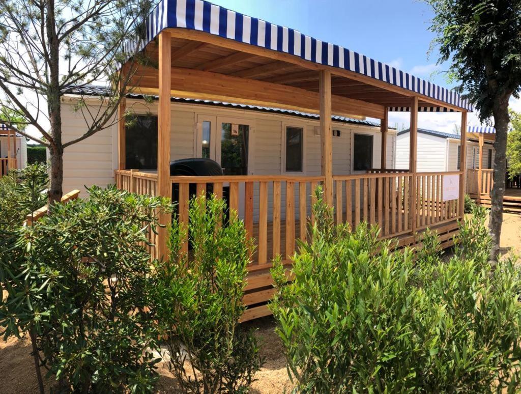 מלגרט דה מאר Albatross Mobile Homes On Camping El Pla De Mar מראה חיצוני תמונה